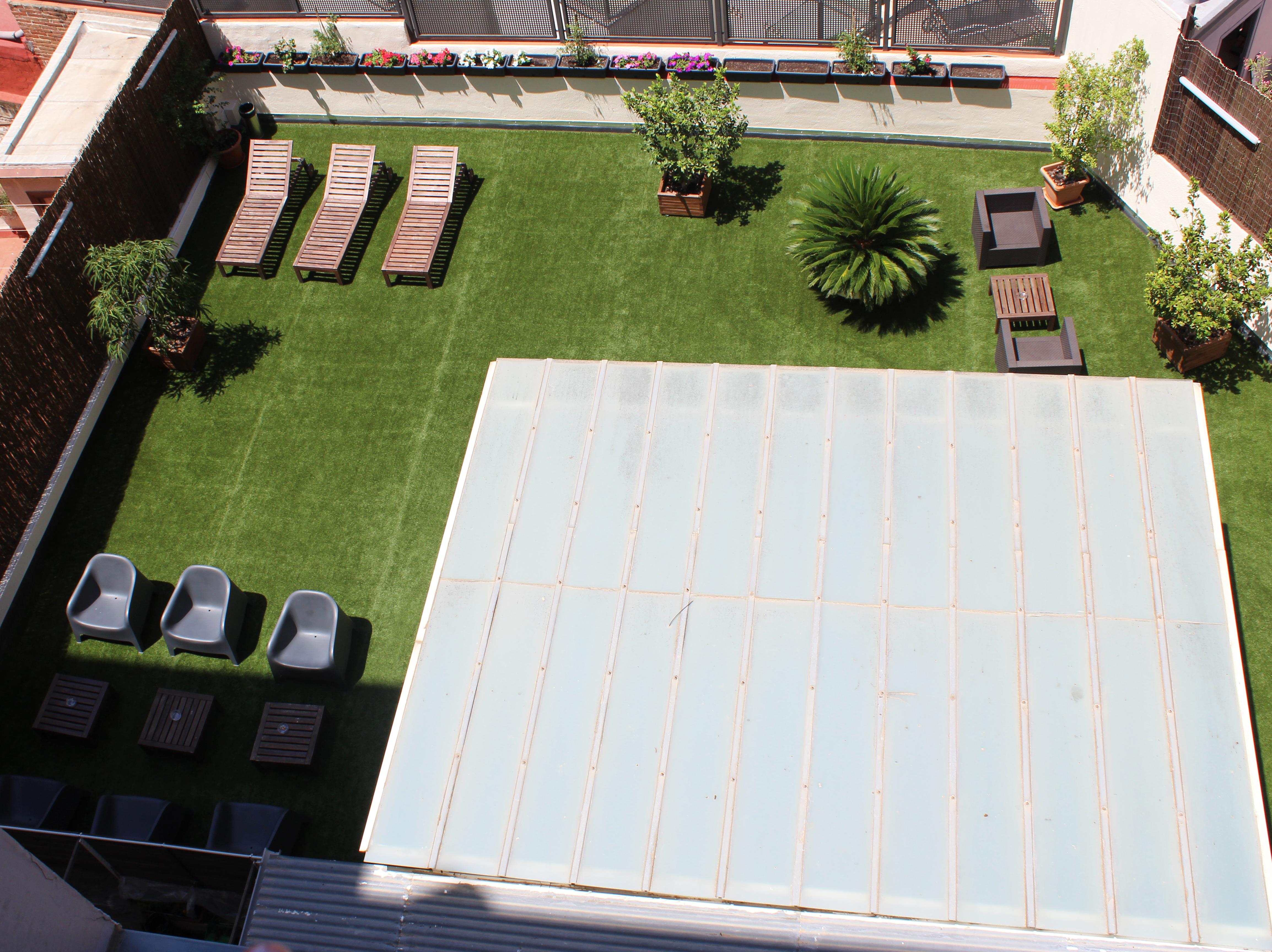 Libere Barcelona Sant Antoni Aparthotel Exterior photo