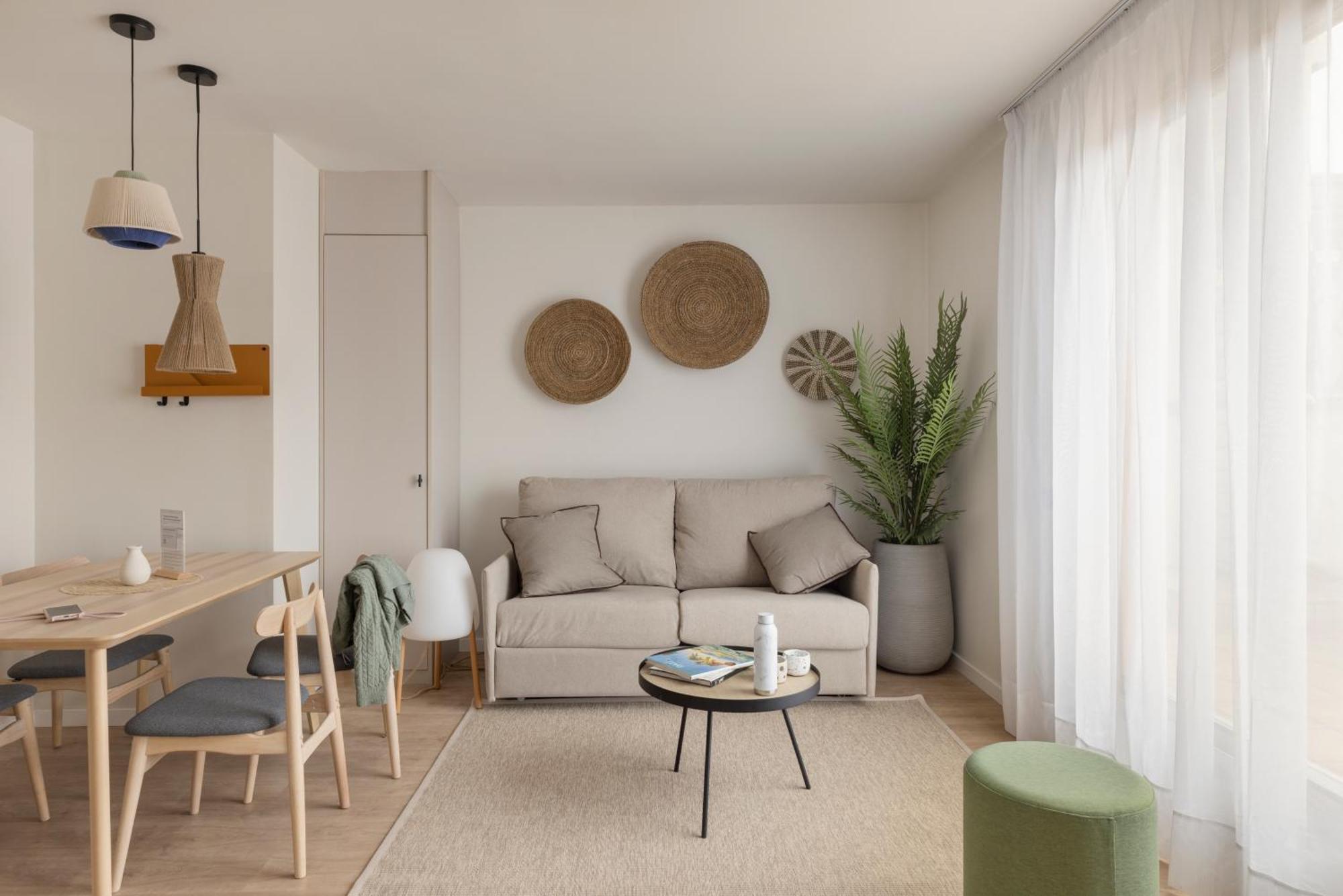 Libere Barcelona Sant Antoni Aparthotel Exterior photo